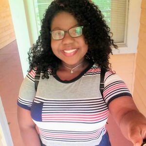 Meet your Posher, Layla